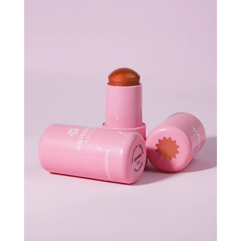 Blush em Bastão Stick Brigitte ou Carmen Vegano Ana Hickmann