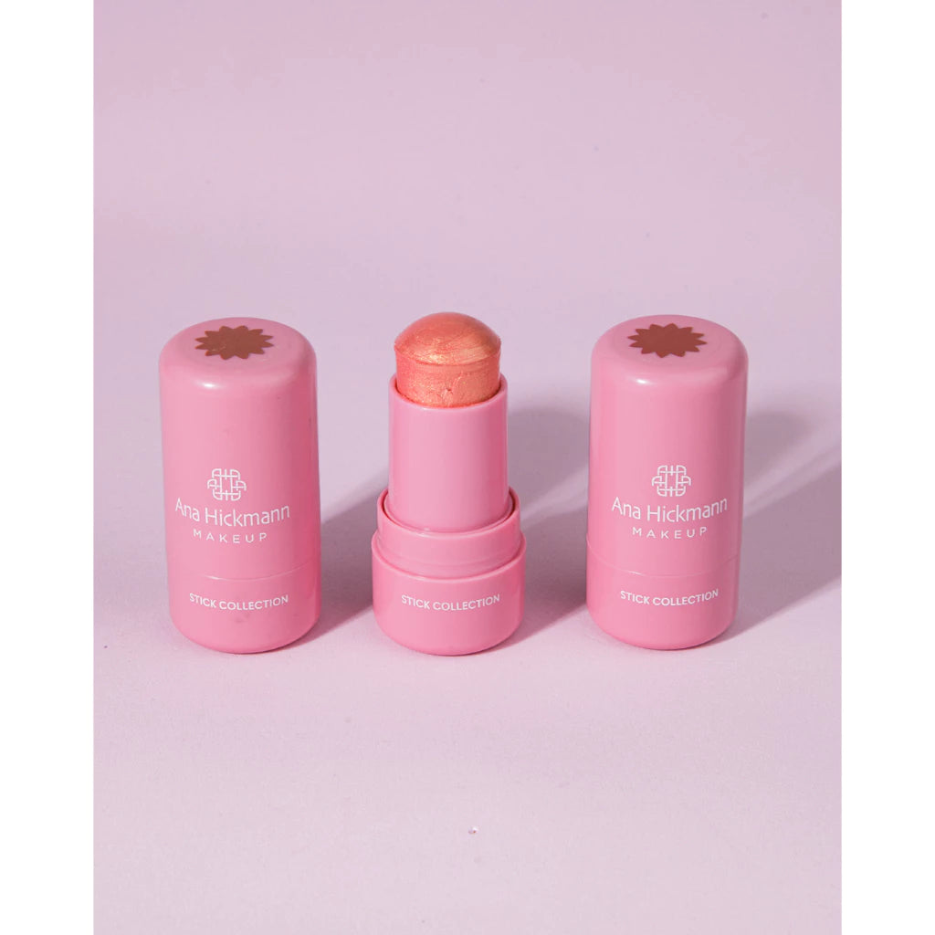 Blush em Bastão Stick Brigitte ou Carmen Vegano Ana Hickmann